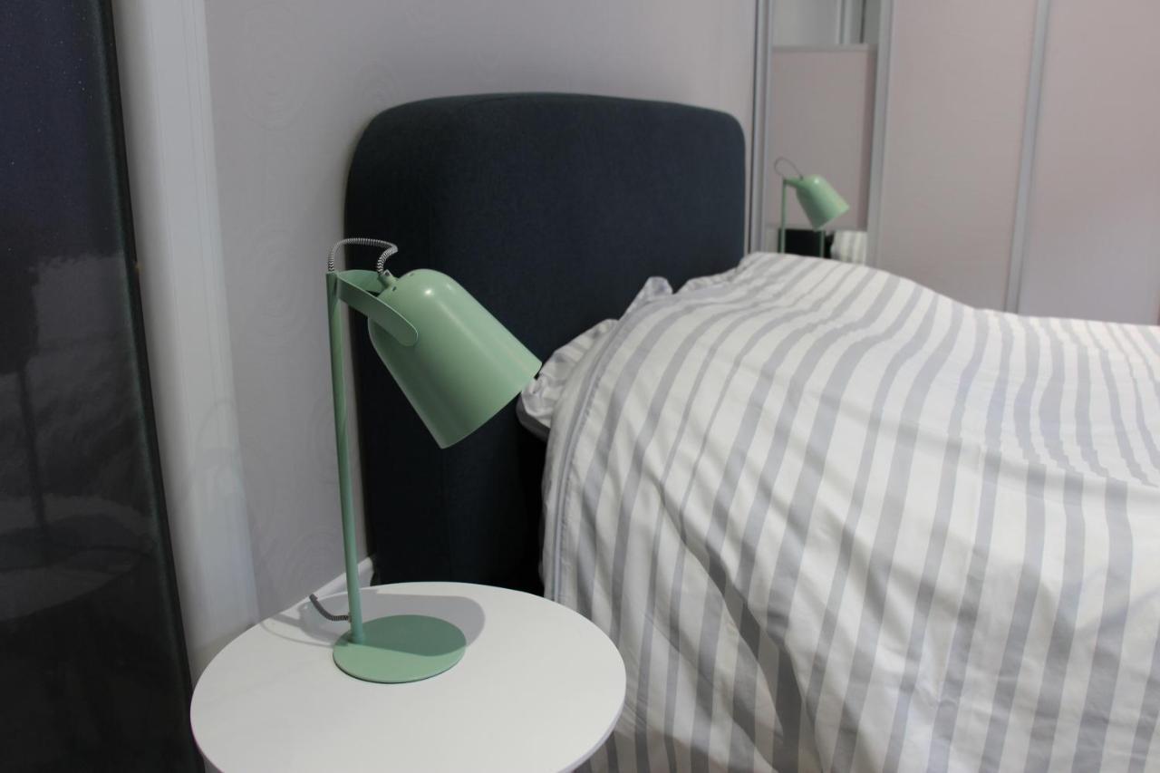 Joli 2 Pieces Avec Cour Privee Apartment *
